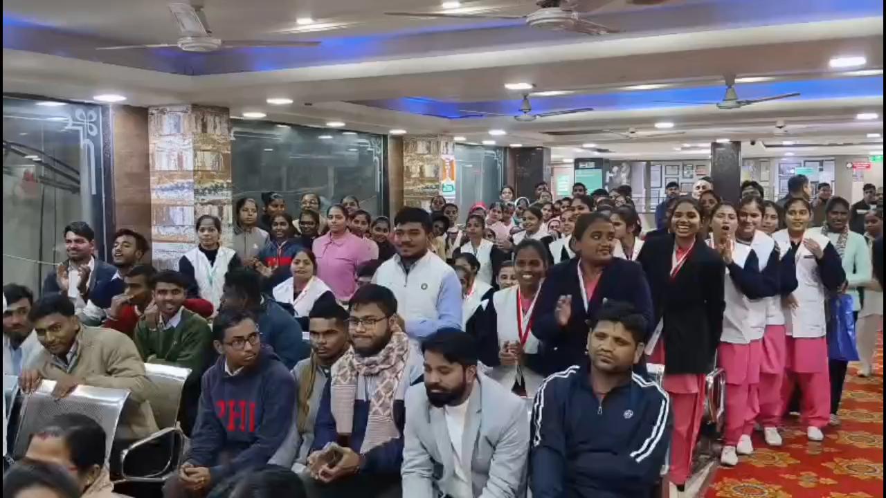 देव मेनारिया की आगामी फिल्म "बिहू अटैक" का प्रमोशन जोरों पर है।