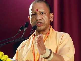 CM योगी का बड़ा बयान, शिक्षामित्रों को हर महीने मिलेंगे 18 हजार रुपये