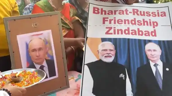 वाराणसी में पुतिन के स्वागत में विशेष आरती