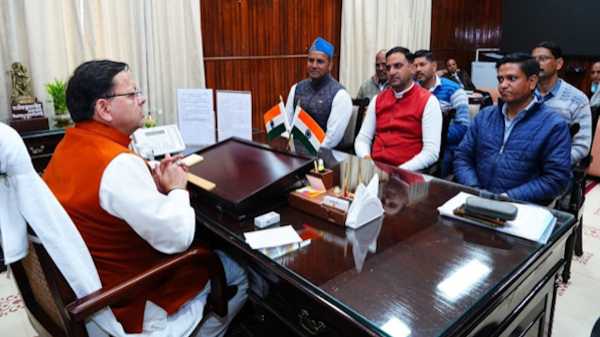 UPNL कर्मियों को बड़ा तोहफ़ा: सीएम धामी ने समान काम पर समान वेतन की घोषणा